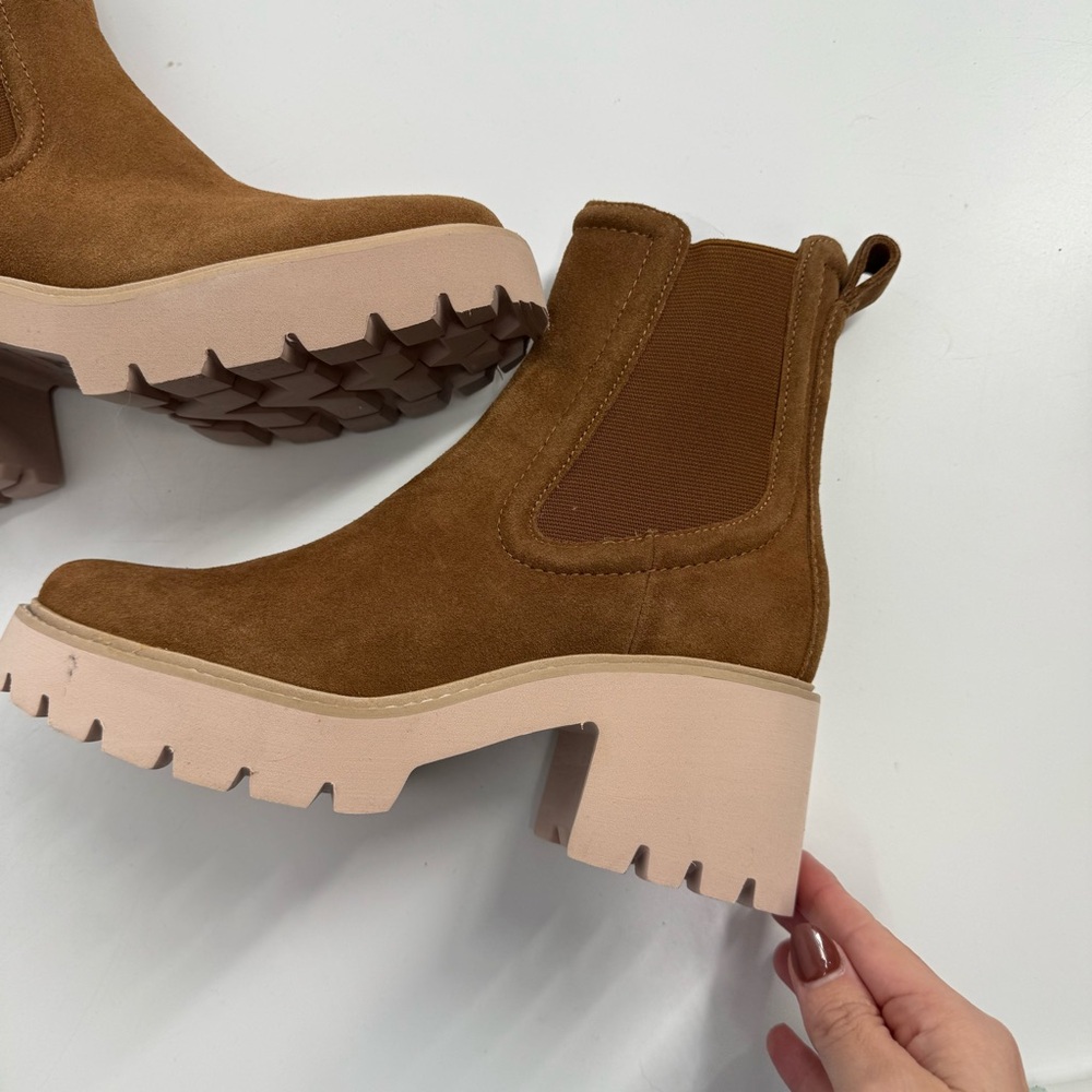 NWT Dolce Vita Hawk H20 Booties in chesnut - Picture 5 of 11